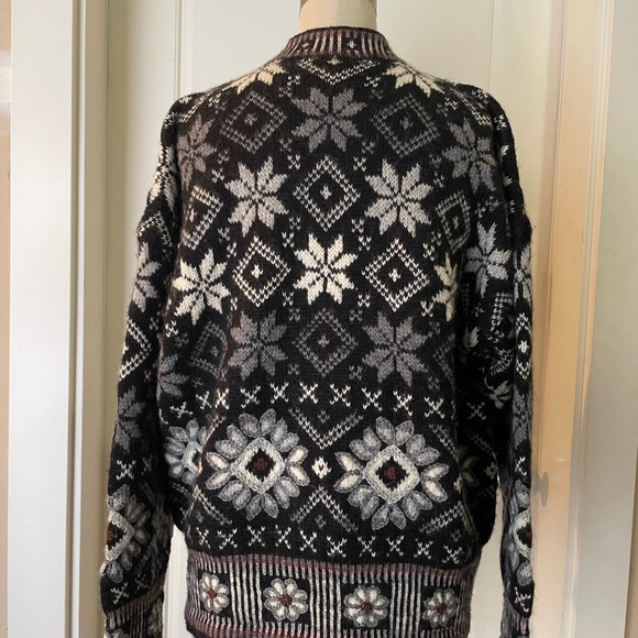 Women’s Dale of Norway Black and Gray Patterned Sweater - Picture 4 of 8